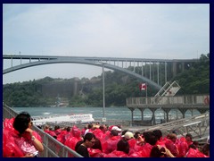 Niagara Falls 12 - Hornblower boat